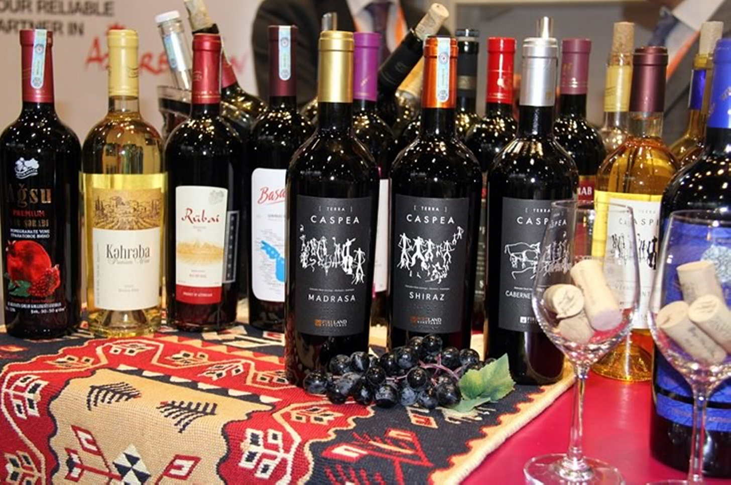 Azerbajdzjanskt vin: historia i korthet, egenskaper och producenter