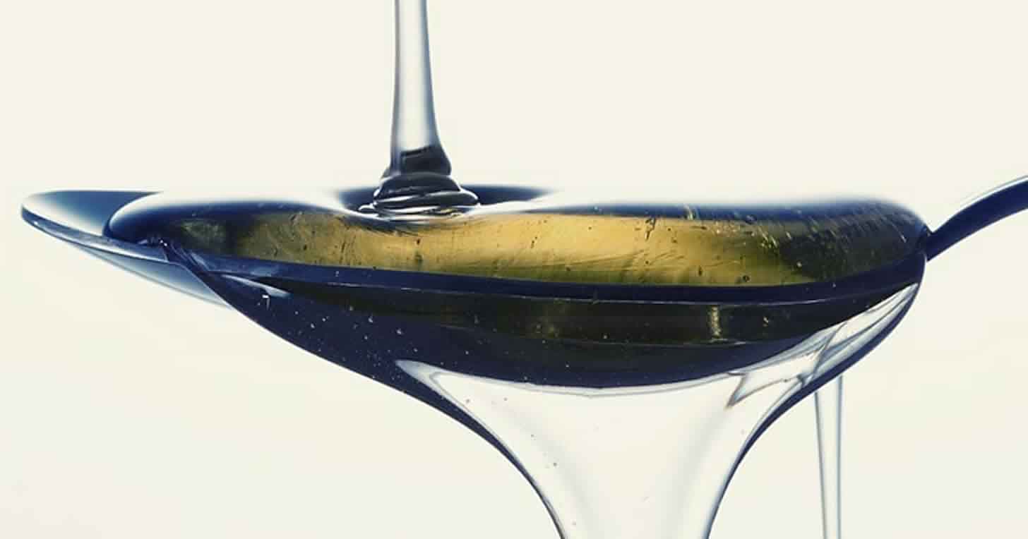 Come fare lo sciroppo di zucchero: 3 ricette per il barman esperto