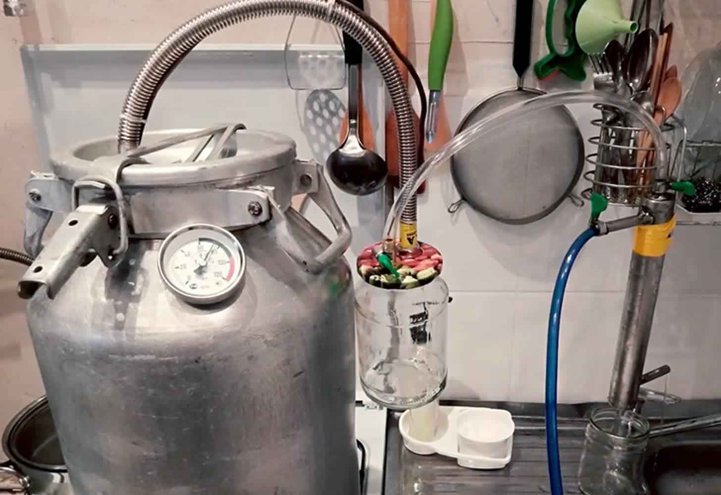 Самогонний апарат із фляги своїми руками + покрокова інструкція з молочного бідона
