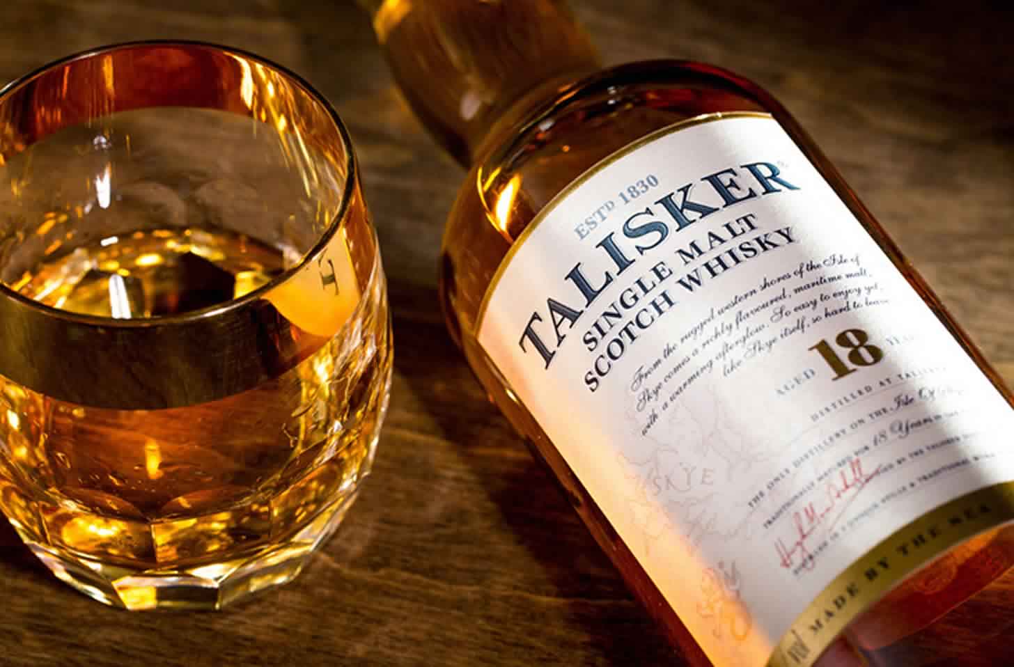 Talisker whisky: historia, översikt över smak och typer